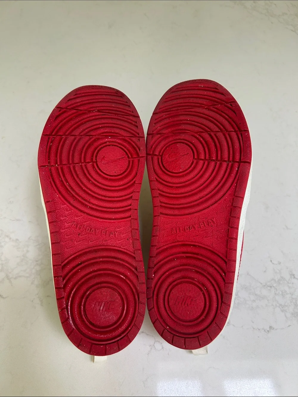 Nike | Kids Court Borough Low 2 Sneakers | Size 2.5Y | Sail/University Red/Curry